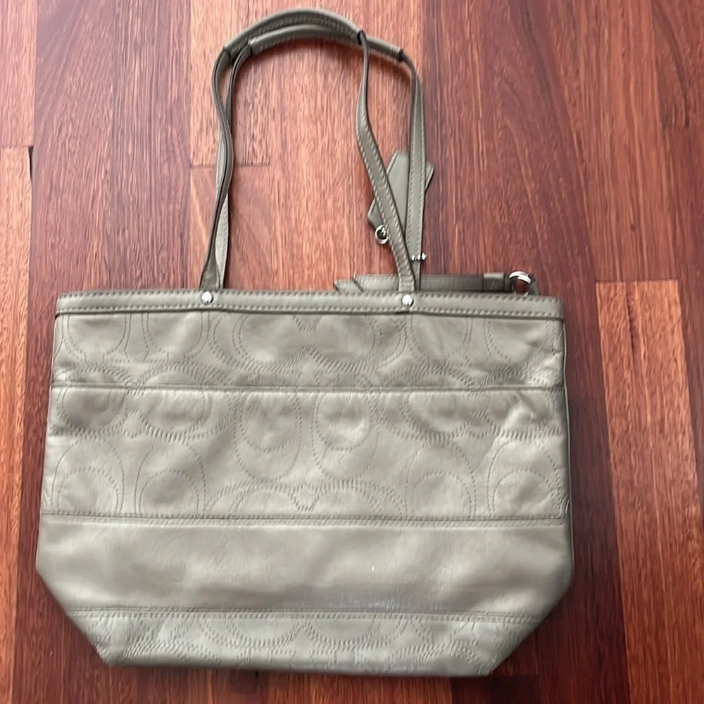 COACH signature stitched tote sv bronze